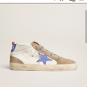 Golden Goose Mid Star in white leather with blue star and dove gray inserts!